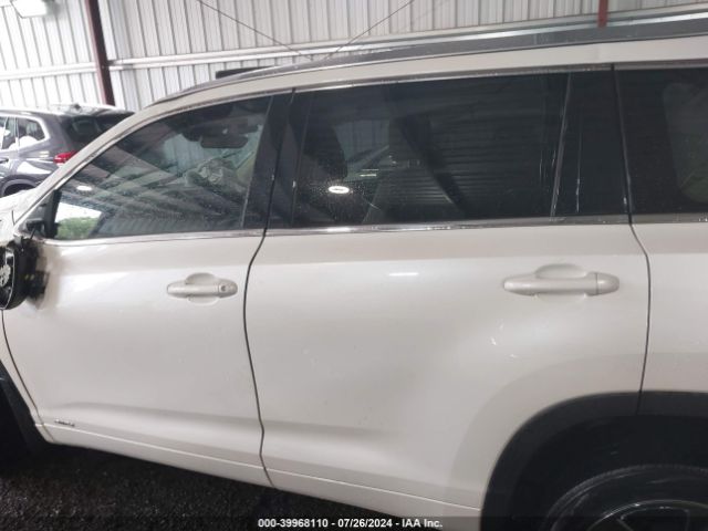 5TDDGRFH2JS048340 Toyota Highlander Hybrid Limited Platinum