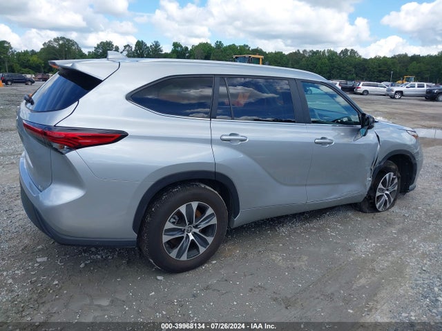 Toyota Highlander Xle 2023 5TDKDRAH6PS047479 Image 4