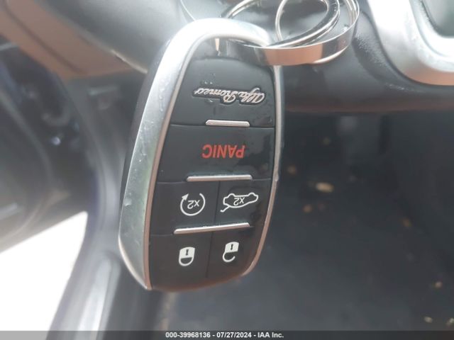ZARFAMBN1M7649042 Alfa Romeo Giulia Ti Rwd