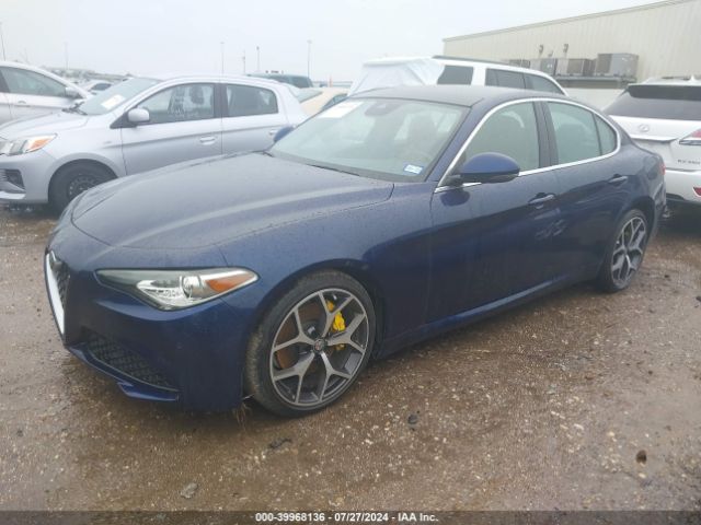 ZARFAMBN1M7649042 Alfa Romeo Giulia Ti Rwd