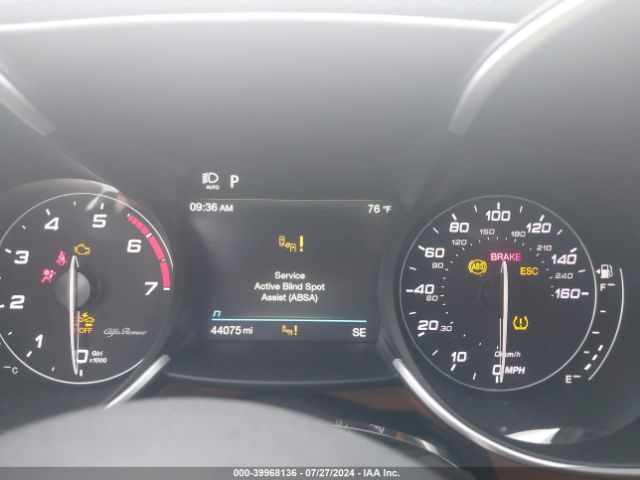 ZARFAMBN1M7649042 Alfa Romeo Giulia Ti Rwd