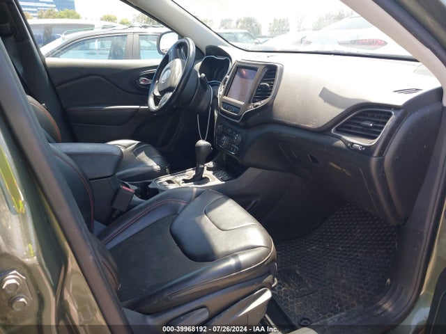 1C4PJMBX7MD157715 Jeep Cherokee Trailhawk 4x4