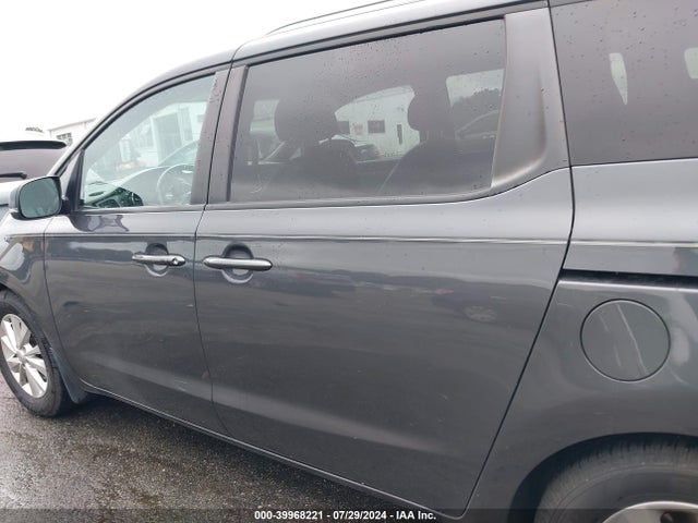 KIA SEDONA LX 2018 KNDMB5C19J6348553 Image 14