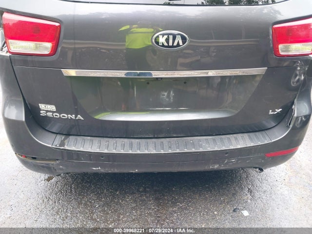 KIA SEDONA LX 2018 KNDMB5C19J6348553 Image 6