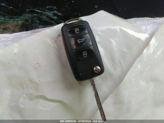 1VWAP7A36EC009953 Volkswagen Passat 2.5l S