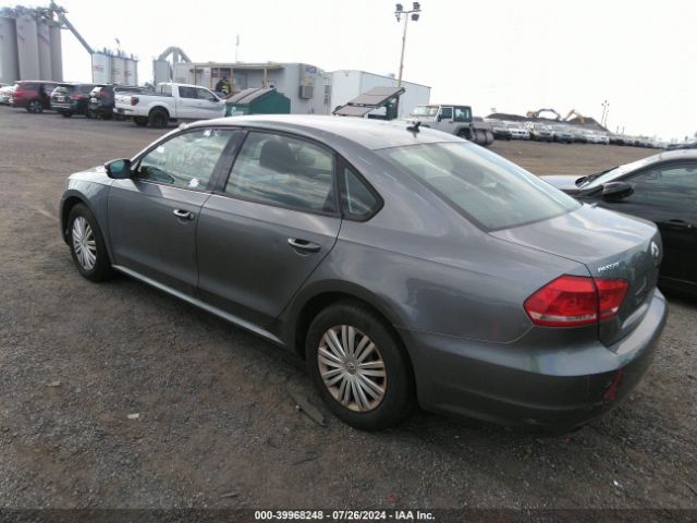 1VWAP7A36EC009953 Volkswagen Passat 2.5l S
