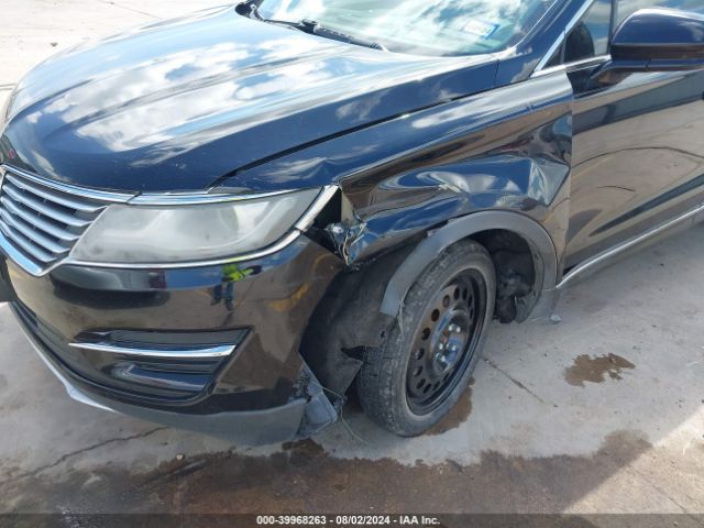 5LMCJ1C91HUL46887 Lincoln Mkc Premiere