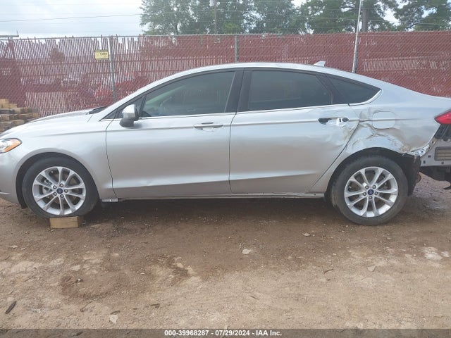 Ford FUSION SE 2020 3FA6P0HD0LR126138 Image 15