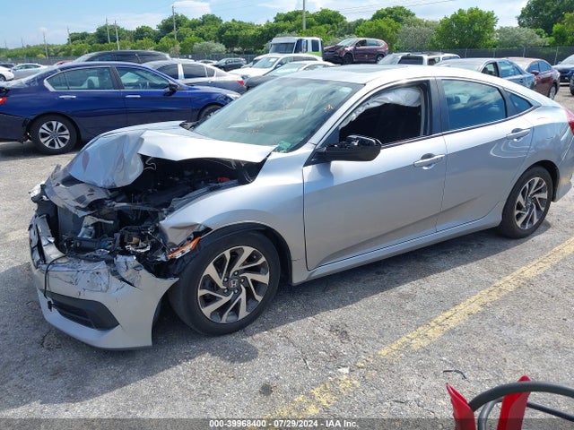 Honda CIVIC EX 2018 19XFC2F73JE031575 Image 2