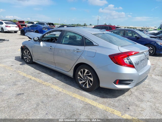Honda CIVIC EX 2018 19XFC2F73JE031575 Image 3