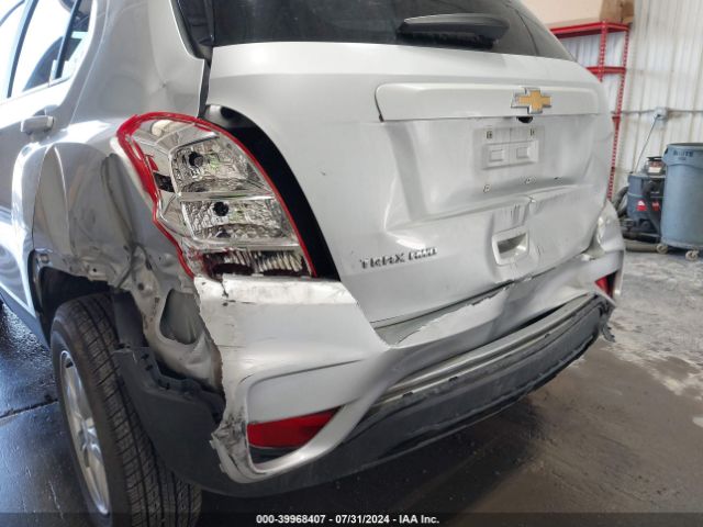 3GNCJNSB1LL328774 Chevrolet Trax Awd Ls