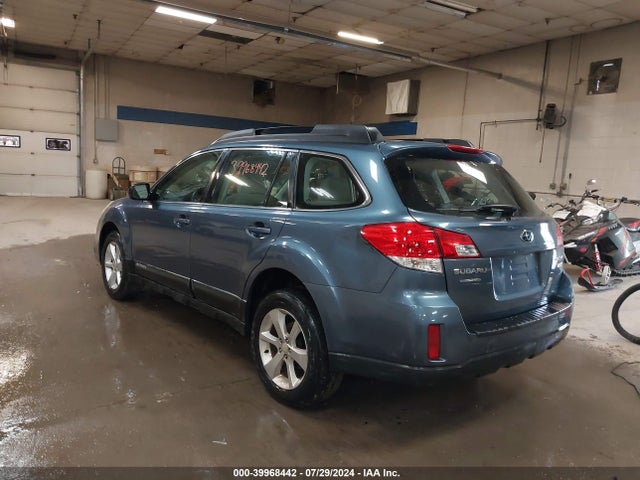 4S4BRBAC9E3210293 Subaru Outback 2.5i