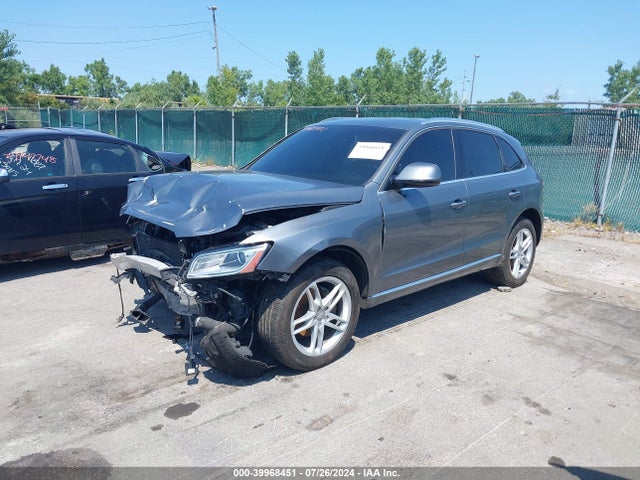 Audi Q5 2.0t Premium 2016 WA1L2AFP1GA077587 Image 2
