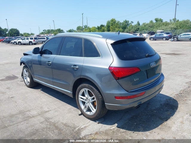 Audi Q5 2.0t Premium 2016 WA1L2AFP1GA077587 Image 3