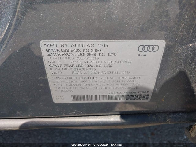 Audi Q5 2.0t Premium 2016 WA1L2AFP1GA077587 Image 9