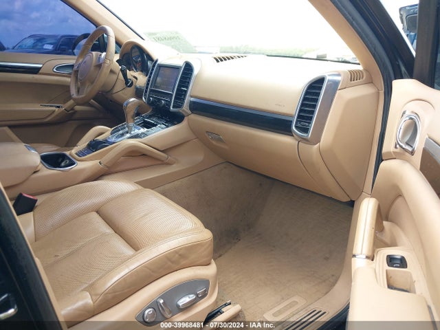 2012 PORSCHE CAYENNE WP1AA2A24CLA02865 Photo 4