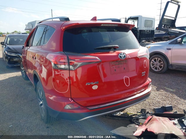 Toyota Rav4 Xle 2017 2T3RFREV7HW666438 Image 3
