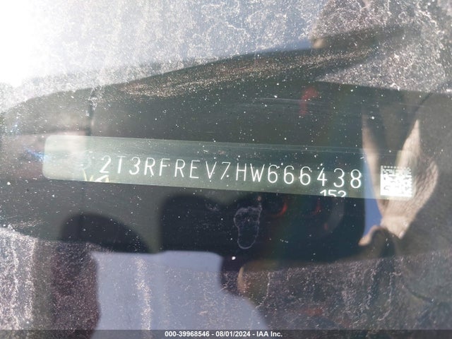 Toyota Rav4 Xle 2017 2T3RFREV7HW666438 Image 9