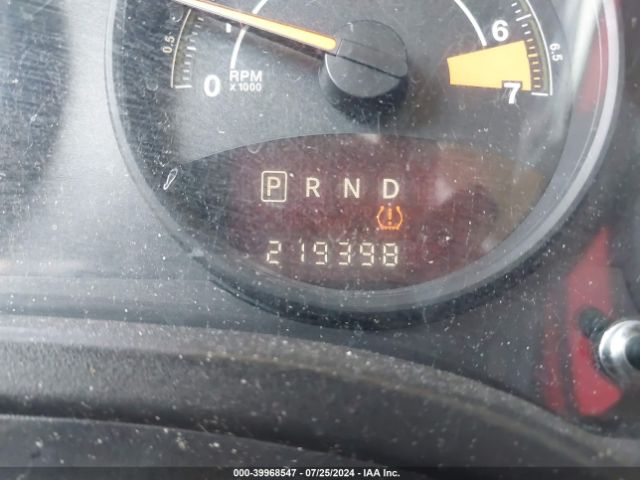 1C4NJPBB1ED827581 Jeep Patriot Sport