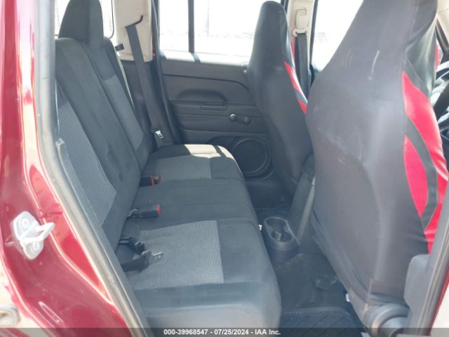 1C4NJPBB1ED827581 Jeep Patriot Sport