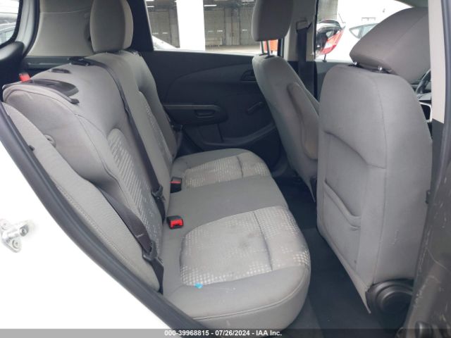 1G1JA6SG6F4185745 Chevrolet Sonic Ls Auto