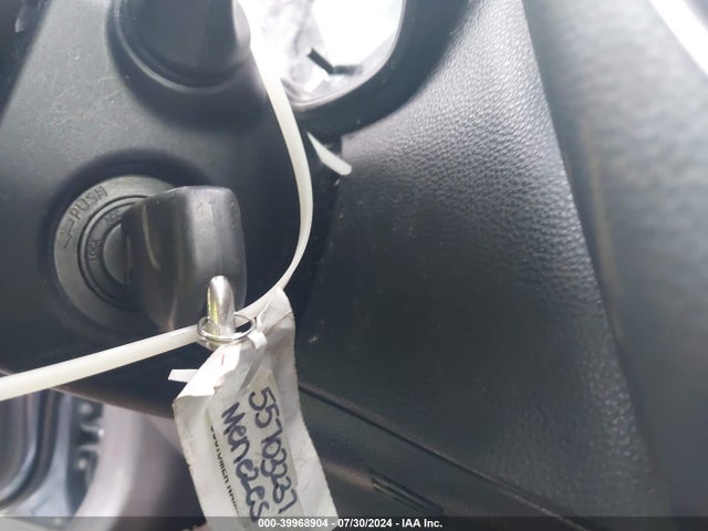 Toyota COROLLA LE 2022 JTDEPMAE9NJ224890 Image 11