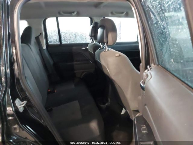 1C4NJRFB4FD184425 Jeep Patriot Latitude