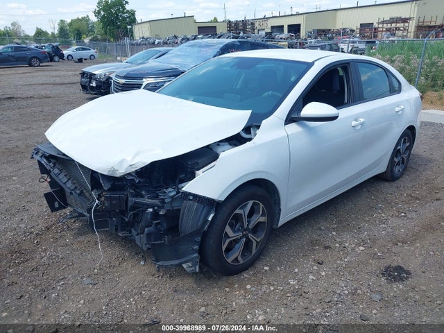 KIA Forte Lxs 2021 3KPF24AD1ME274169 Image 2