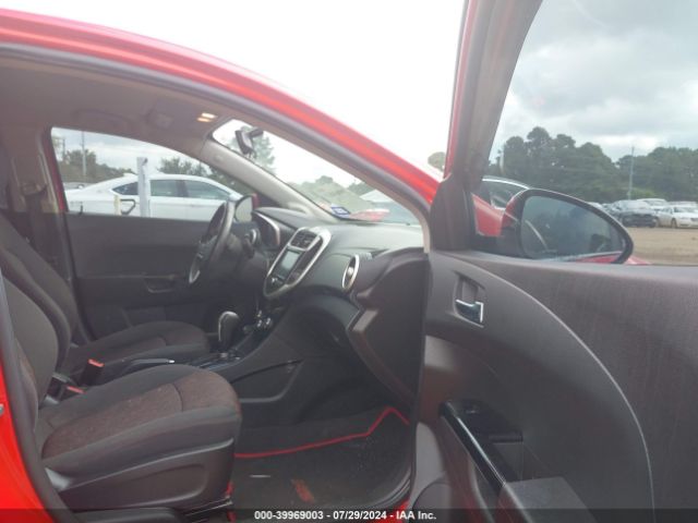 1G1JD6SH8H4153561 Chevrolet Sonic Lt Auto