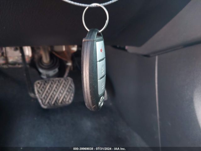 5N1AR2MN6GC636910 Nissan Pathfinder S