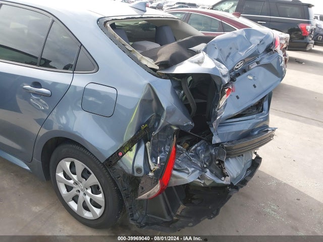 Toyota COROLLA LE 2022 JTDEPMAE0N3017566 Image 6