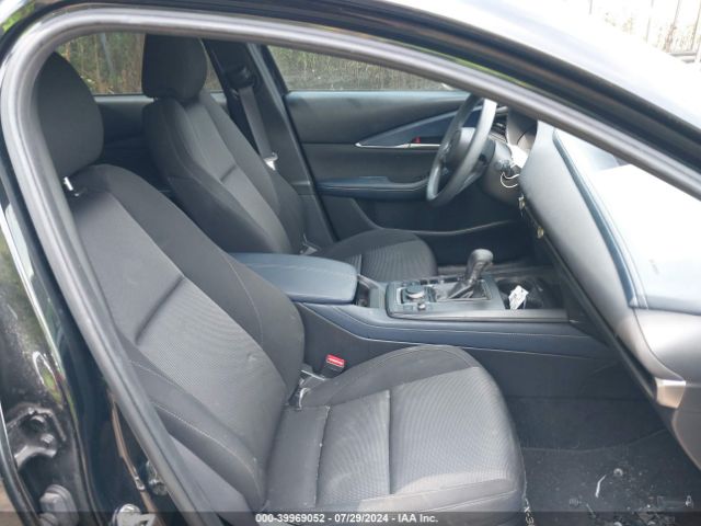3MVDMBBL2LM110282 Mazda CX-30