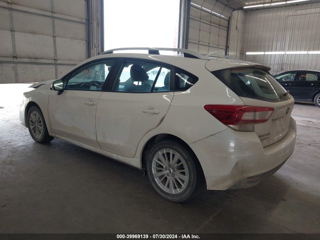 Subaru Impreza 2.0i Premium 2018 4S3GTAD63J3724159 Image 3