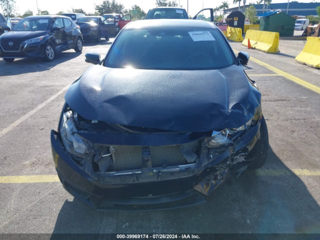 2HGFC2F81JH545875 Honda CIVIC EX