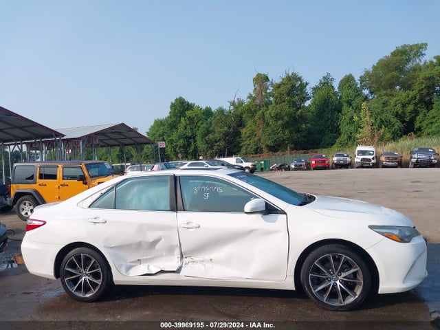 4T1BF1FK6HU287026 Toyota CAMRY XSE