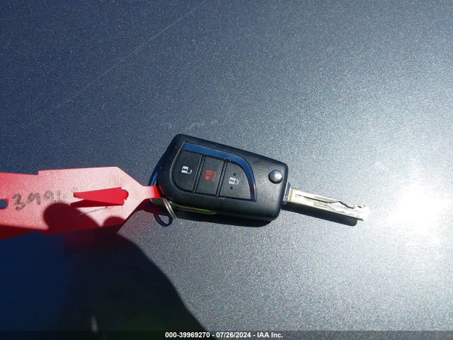Toyota RAV4 LE 2020 2T3H1RFV9LW074704 Image 11