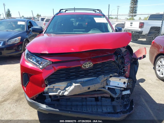 Toyota RAV4 LE 2020 2T3H1RFV9LW074704 Image 13