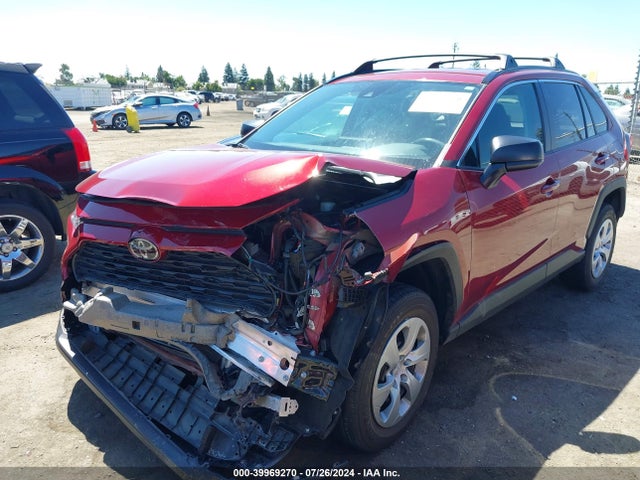 Toyota RAV4 LE 2020 2T3H1RFV9LW074704 Image 2