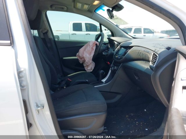 KL7CJKSB3LB059540 Chevrolet Trax Fwd Ls