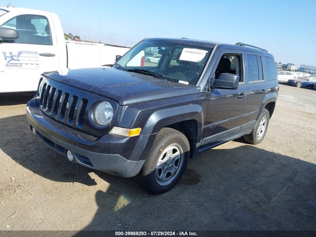 Jeep Patriot Altitude 2014 1C4NJPBA5ED705250 Image 2