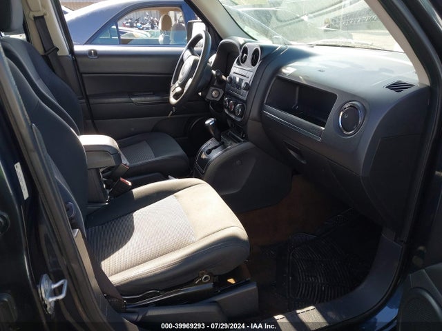Jeep Patriot Altitude 2014 1C4NJPBA5ED705250 Image 5
