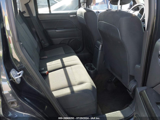 Jeep Patriot Altitude 2014 1C4NJPBA5ED705250 Image 8