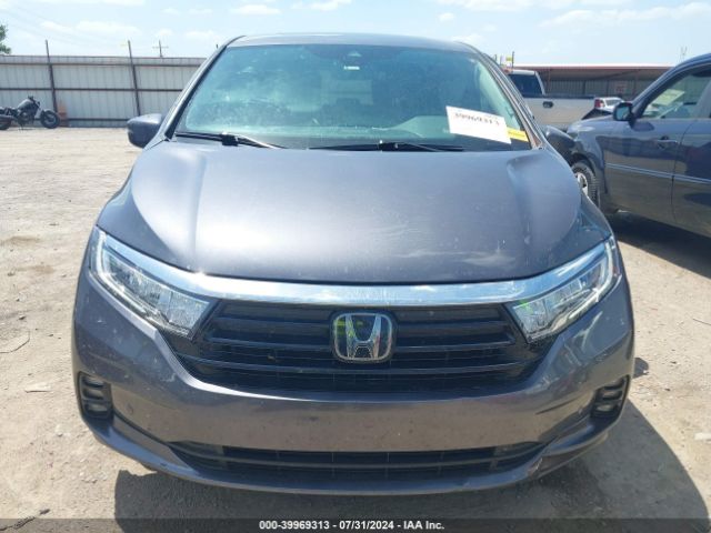 5FNRL6H89NB037696 Honda Odyssey Touring