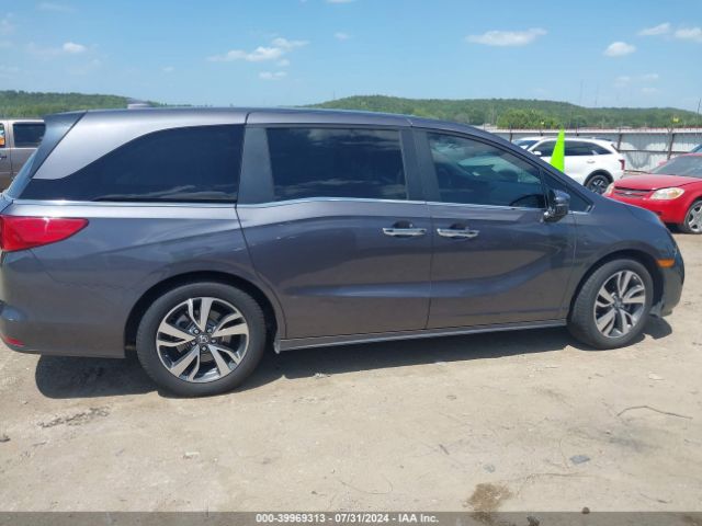 5FNRL6H89NB037696 Honda Odyssey Touring