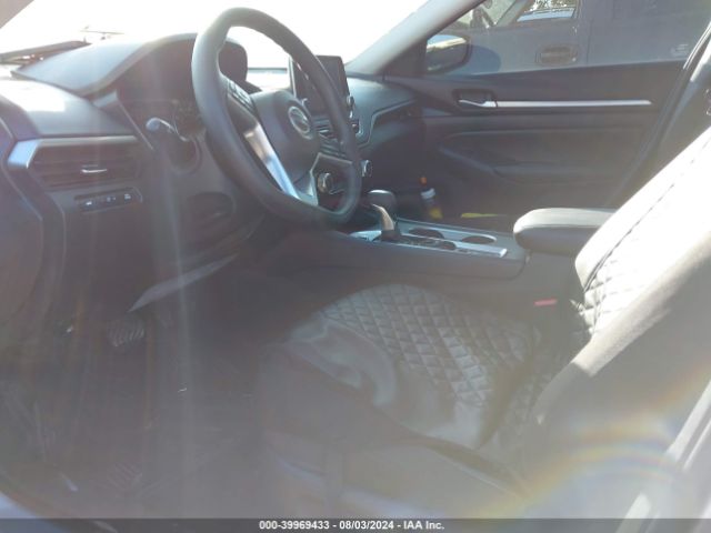 1N4BL4DW0NN387753 Nissan Altima Sv Intelligent Awd