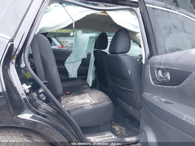 Nissan ROGUE S 2017 5N1AT2MV4HC793600 Image 8