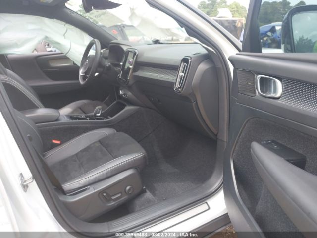 YV4162UM5M2446955 Volvo Xc40 T5 R-design