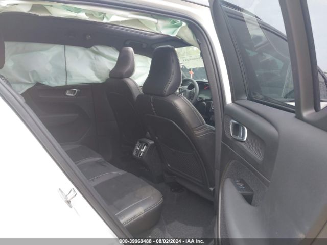 YV4162UM5M2446955 Volvo Xc40 T5 R-design