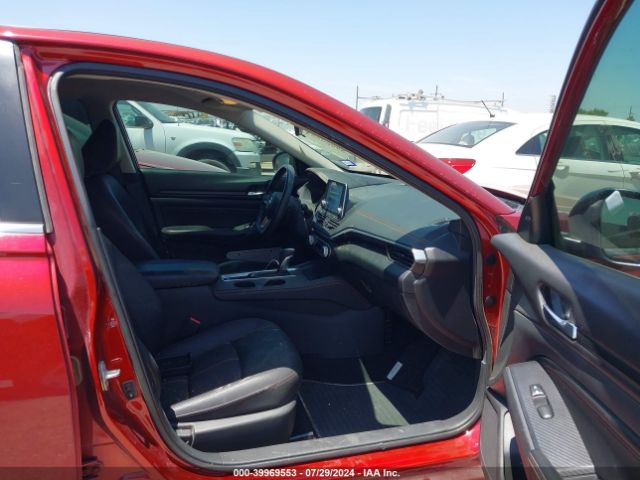 2019 NISSAN ALTIMA 1N4BL4CV2KC177946 Photo 4