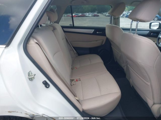 4S4BSAFC8H3284932 Subaru Outback 2.5i Premium
